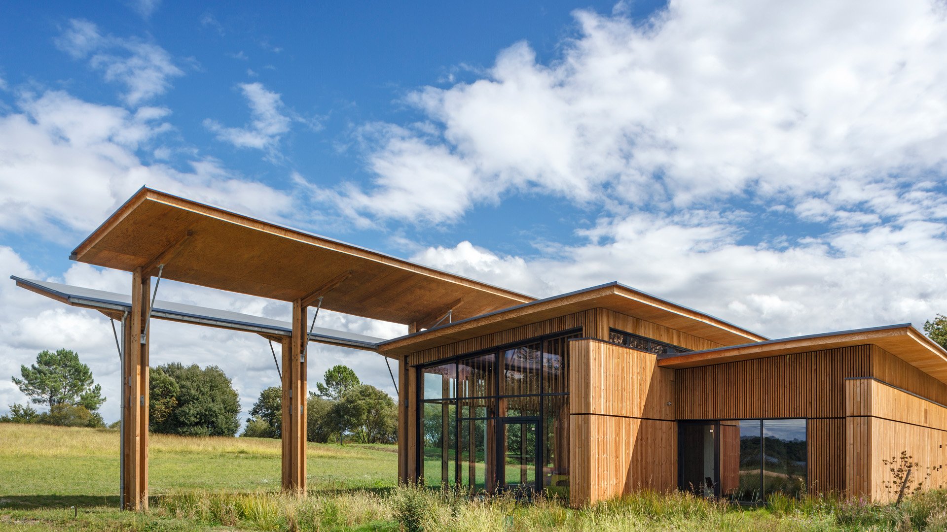 Arjuzanx Nature Reserve — wood-clad interpretation center